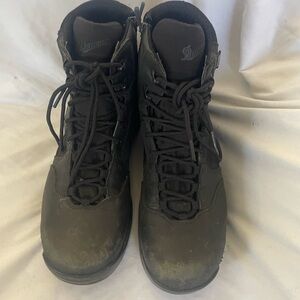 Danner men’s boots 10.5